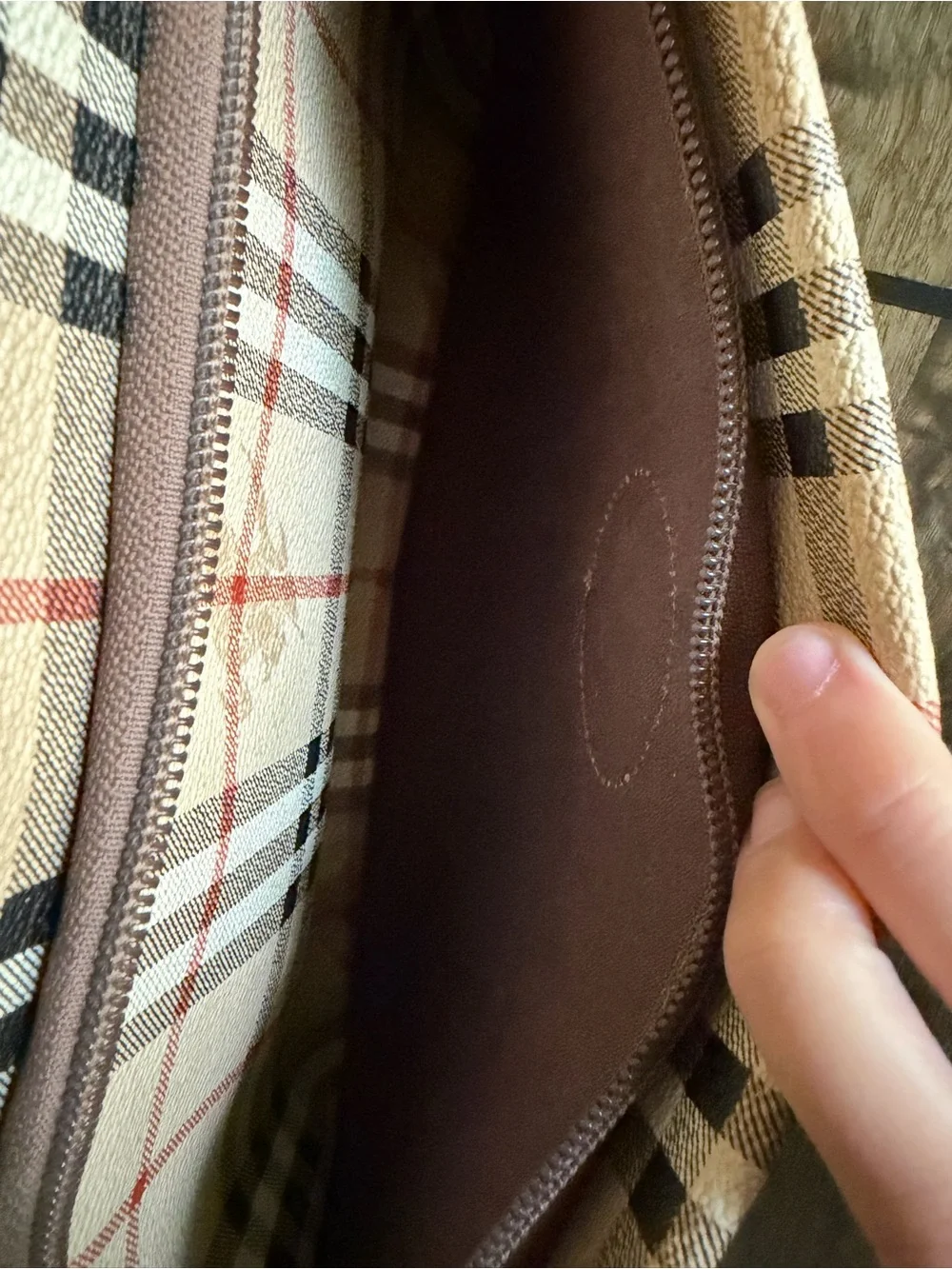 Authentic Vintage Burberrys Nova Check Triple Zip Large Crossbody Messenger Bag